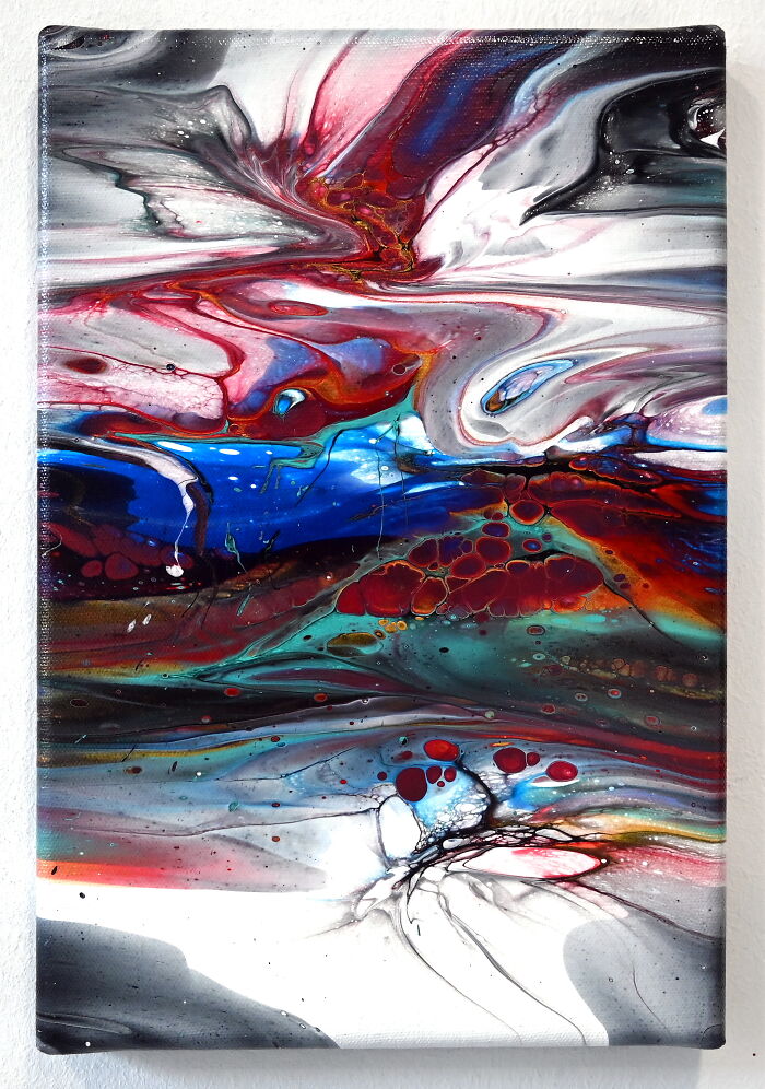 Hidden Treasure Beneath Black: Mesmerizing Faux Pillow Fluid Art