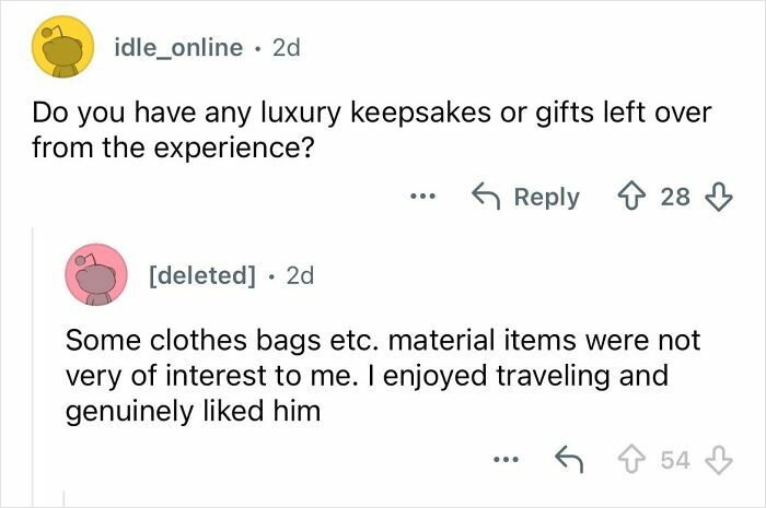 Reddit conversation showing a woman discussing her experience dating a billionaire and luxury keepsakes.
