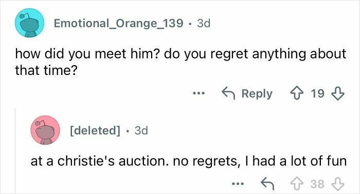 Alt text: Reddit conversation about dating a billionaire 20 years older, discussing lifestyle and regrets from the experience.