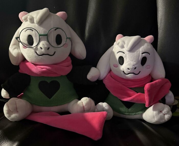 Two plush toys with glasses and scarves, illustrating examples of sneakflation in everyday products and packaging.