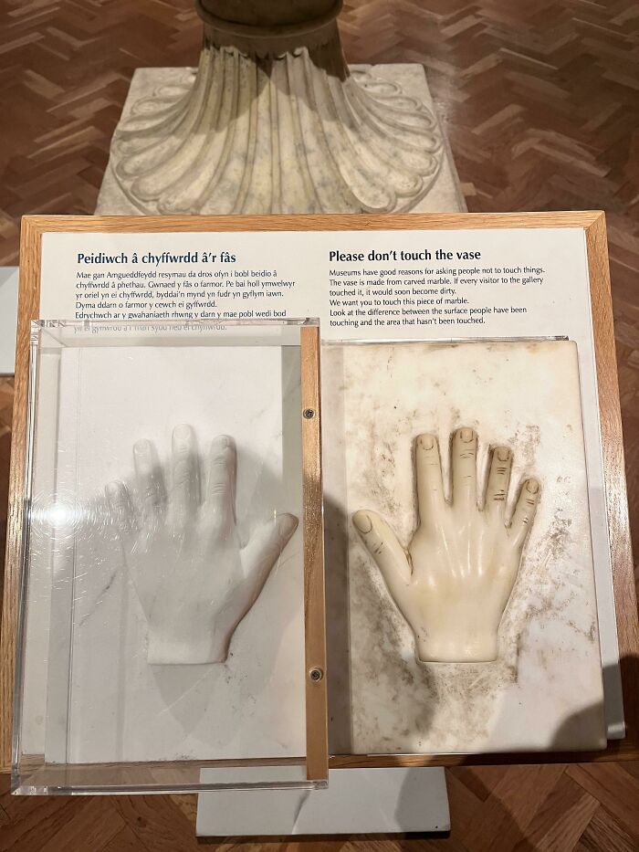 Side-by-side marble hand impressions demonstrating why museums ask visitors not to touch exhibits in interesting pics.