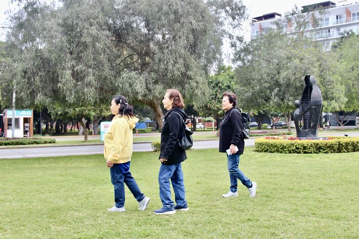 I Visited San Borja Sur Park In Lima, Peru With My Sisters, And Here Are The Highlights From Our Trip