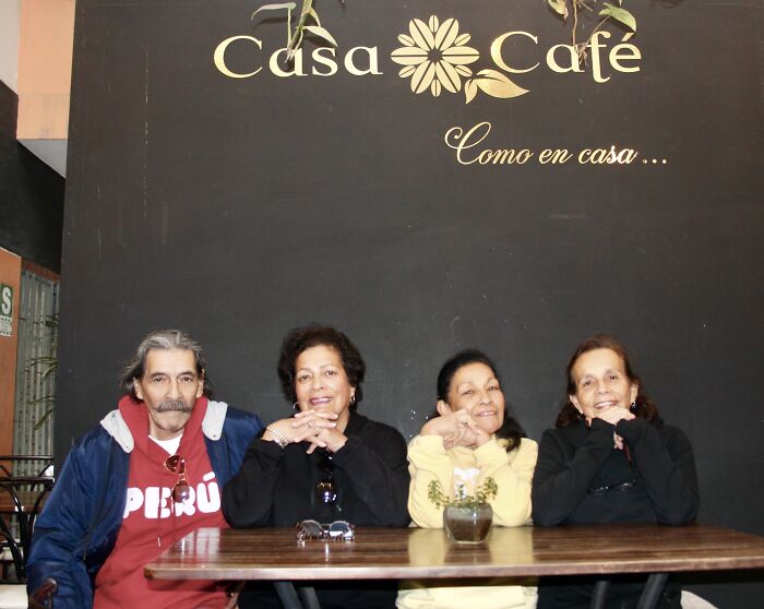 I Visited San Borja Sur Park In Lima, Peru With My Sisters, And Here Are The Highlights From Our Trip