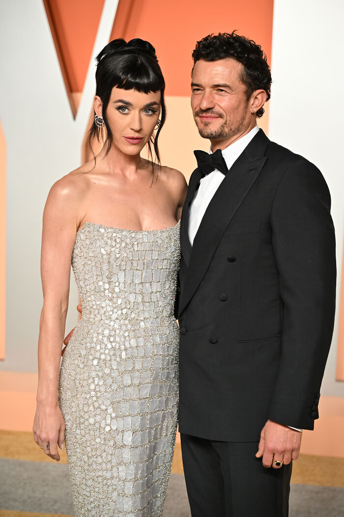 "Match Made In Space": Katy Perry And Justin Trudeau Make It Official With A Paris Birthday Date "Match Made In Space": Katy Perry And Justin Trudeau Make It Official With A Paris Birthday Date