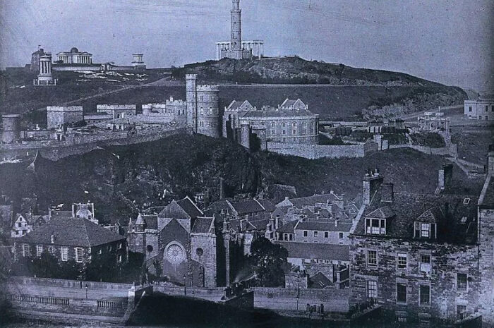 Historic black and white photo showing what the world’s capital city looked like way before modern times.