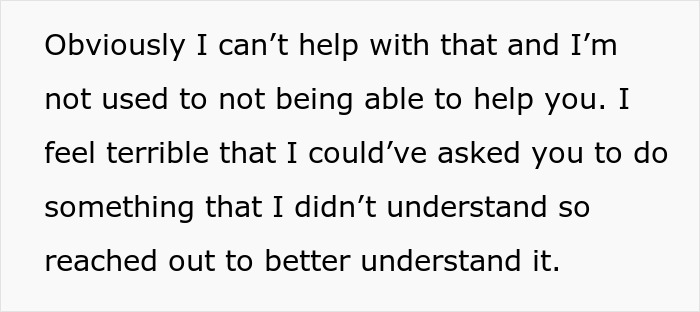 Text showing a clueless dad suggesting a paper towel can be used to swim on period, and his 15-year-old daughter calling out the idea.