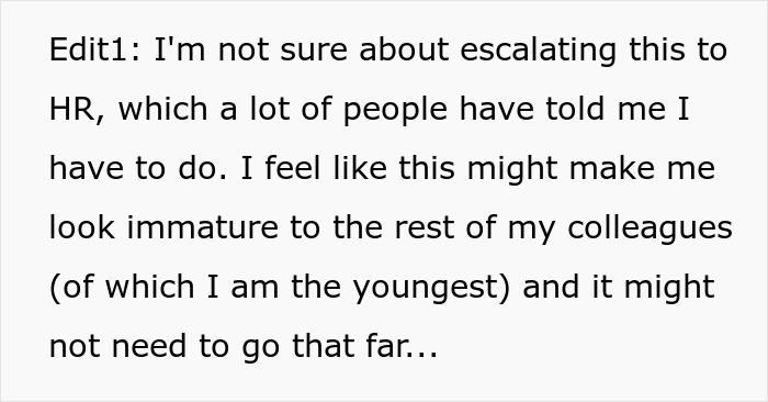 Text excerpt showing a woman embarrassing a new colleague by speaking to her in a language she claimed to know well.