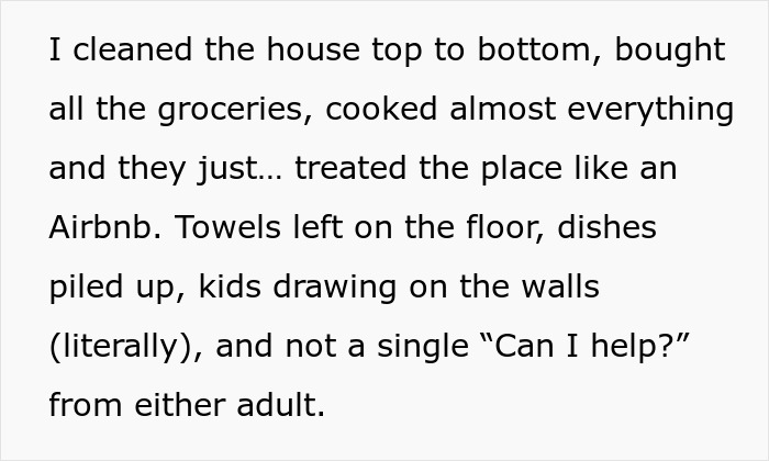 Woman spends $500 for Thanksgiving, complains family treats her house like an Airbnb with no help or respect.