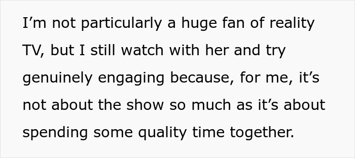 Text about a girlfriend not wanting boyfriend going on trip with female friend, causing him to reconsider relationship.