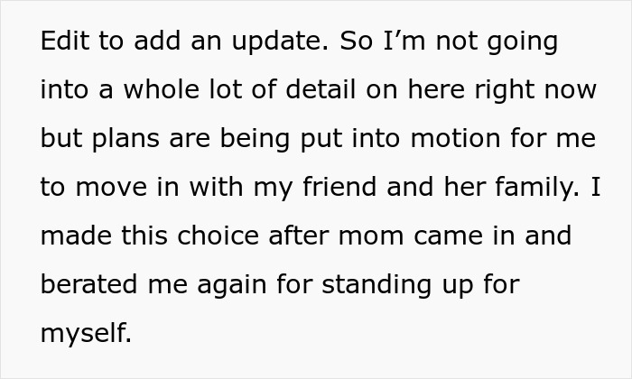 Text update about paralyzed woman refusing to babysit, discussing plans to move after mom's criticism.