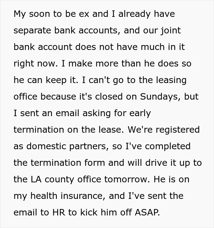 Text excerpt showing a man announces to everyone except his girlfriend of 7 years that they broke up and discusses next steps.