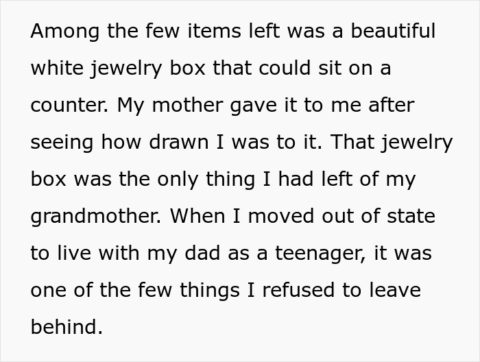 White jewelry box left from girlfriend&rsquo;s grandmother, symbolizing sentimental value before boyfriend destroyed the treasured item.