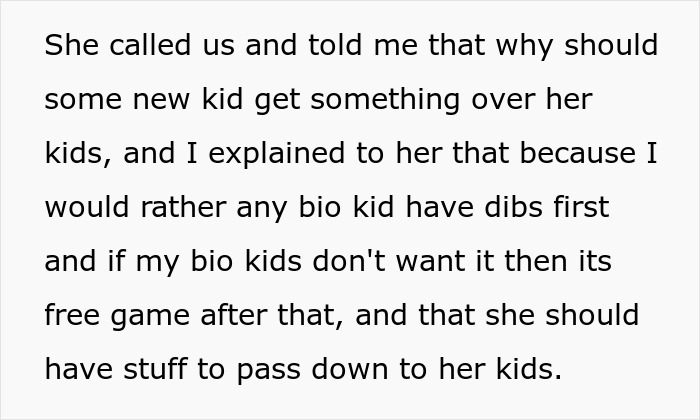 Text about woman prioritizing her bio kid over stepdaughters for heirlooms causing family conflict and stepmother frustration.