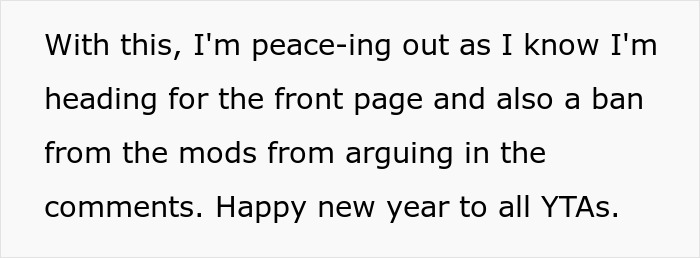 Text post about passenger confronting mom after toddler meltdown, discussing handling of situation and online reactions.