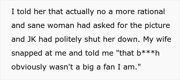 Text excerpt about wife and John Krasinski, highlighting her attempt to take a picture and husband's reaction.