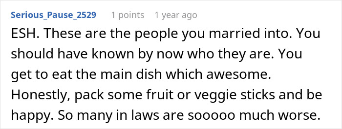 Screenshot of a Reddit comment discussing family dynamics and being ignored by in-laws at family dinners. Screenshot of a Reddit comment discussing family dynamics and being ignored by in-laws at family dinners.