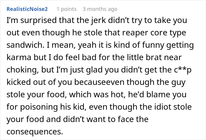 Reddit comment discussing a dad stealing a spicy chicken sandwich and chaos after the child vomits everywhere.