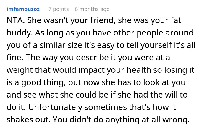 Screenshot of a forum comment discussing a woman losing weight and a coworker offering clothes that don’t fit her anymore. Screenshot of a forum comment discussing a woman losing weight and a coworker offering clothes that don’t fit her anymore.
