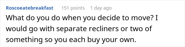 Reddit comment suggesting separate recliners as a solution for roommates disputing couch payment due to weight concerns.