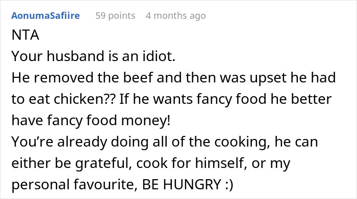 Alt text: Online comment criticizing husband for controlling ingredients and yelling at wife for cooking the same meals repeatedly.