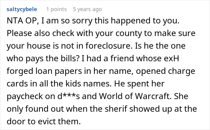 Reddit comment discussing a woman&rsquo;s dream of having a tummy tuck ruined after husband steals her $15k savings.