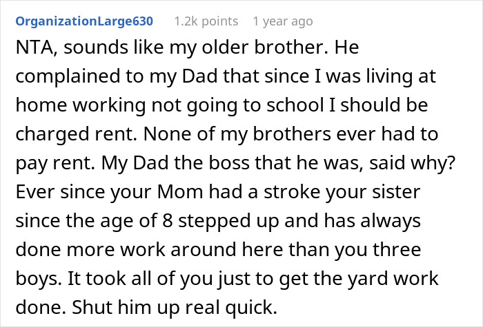 Alt text: Woman calls out controlling brother referring to her as the golden child in a family dispute online conversation.