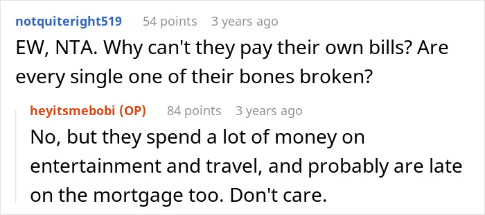 Reddit conversation showing users discussing parents&rsquo; blatant favoritism and son refusing to help due to financial issues.