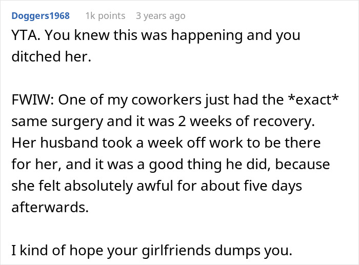 Reddit comment discussing boyfriend organizing surprise family visit during girlfriend&rsquo;s planned surgery recovery.
