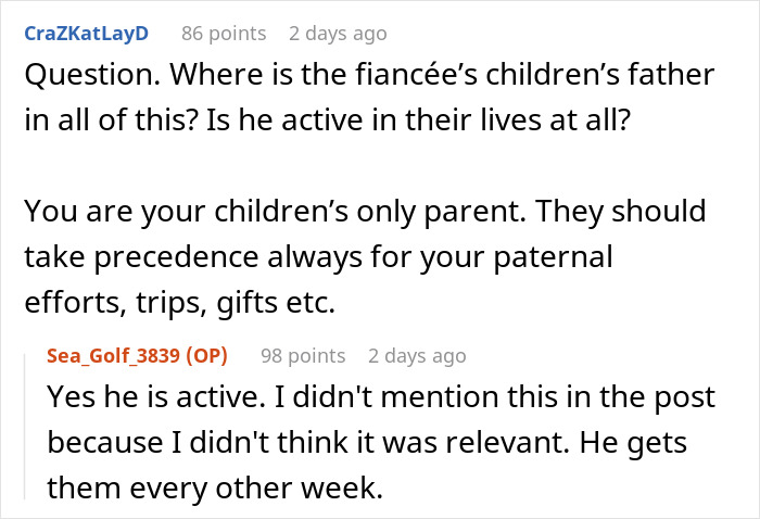 Commenters discussing a guy refusing to be a step-father and handling gifts for fianc&eacute;e&rsquo;s children.