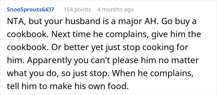 Screenshot of a Reddit comment discussing a husband yelling at his wife for cooking the same thing after ingredient restrictions.