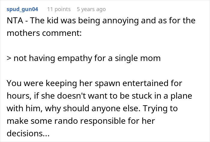 Screenshot of a Reddit comment discussing a teen refusing to entertain a stranger&rsquo;s kid on a long flight.