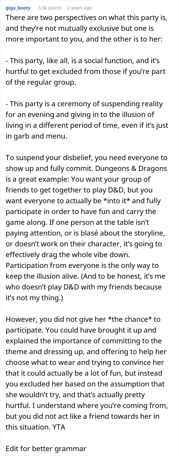 Text post discussing social dynamics and reality suspension at an extravagant ball, focusing on exclusion and aesthetic concerns.