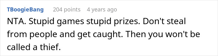Reddit comment showing a user refusing to forgive an ex-friend who stole $40, still calling him a thief years later.