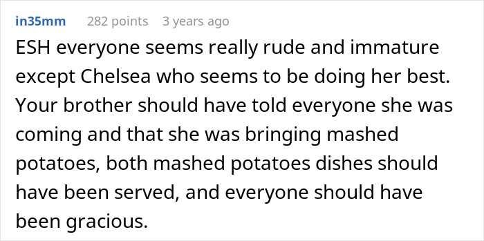 Comment discussing family dinner drama involving mashed potatoes and reactions from siblings and a girlfriend.