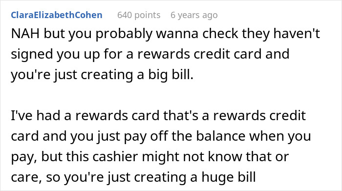Screenshot of an online comment explaining confusion about rewards credit cards and large bills at a convenience store.