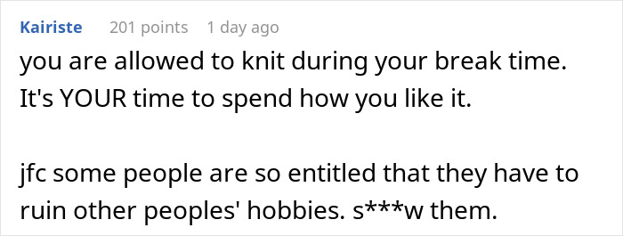 Screenshot of a Reddit comment about an entitled employee upset her coworker won&rsquo;t knit a blanket for free, and ruining hobbies.