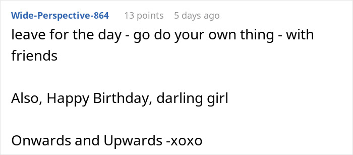 Text post expressing frustration about sharing a birthday with grandma, with aunt overhearing and causing family drama.