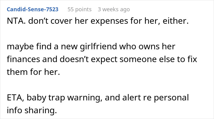 Screenshot of a Reddit comment discussing a woman demanding combined income and labeling boyfriend selfish with money. Screenshot of a Reddit comment discussing a woman demanding combined income and labeling boyfriend selfish with money.