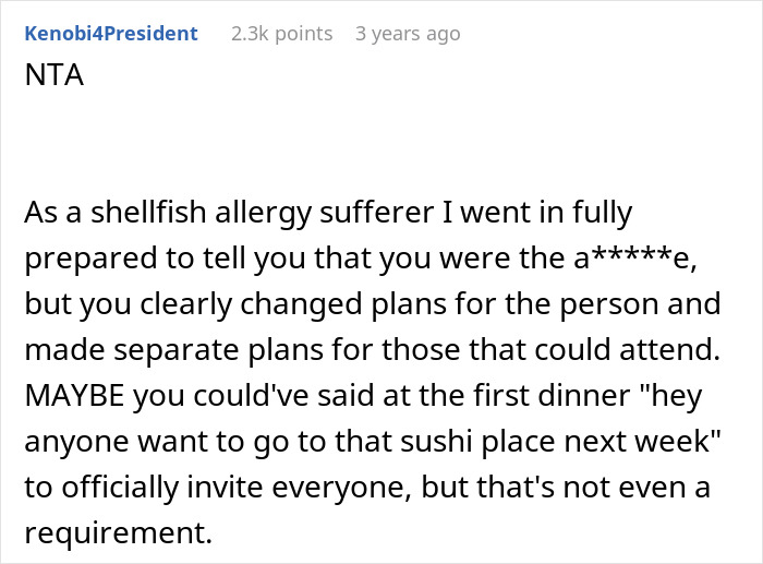 Comment about woman inviting only some friends to dinner, discussing group dynamics and exclusive plans.