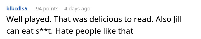 Screenshot of an online comment praising a woman taking revenge on a bakery manager with a perfectly delicious response.