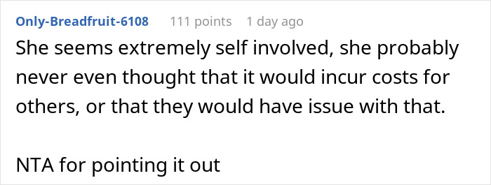 Screenshot of a forum comment discussing a bride&rsquo;s unrealistic expectation to throw an elaborate wedding without spending money.