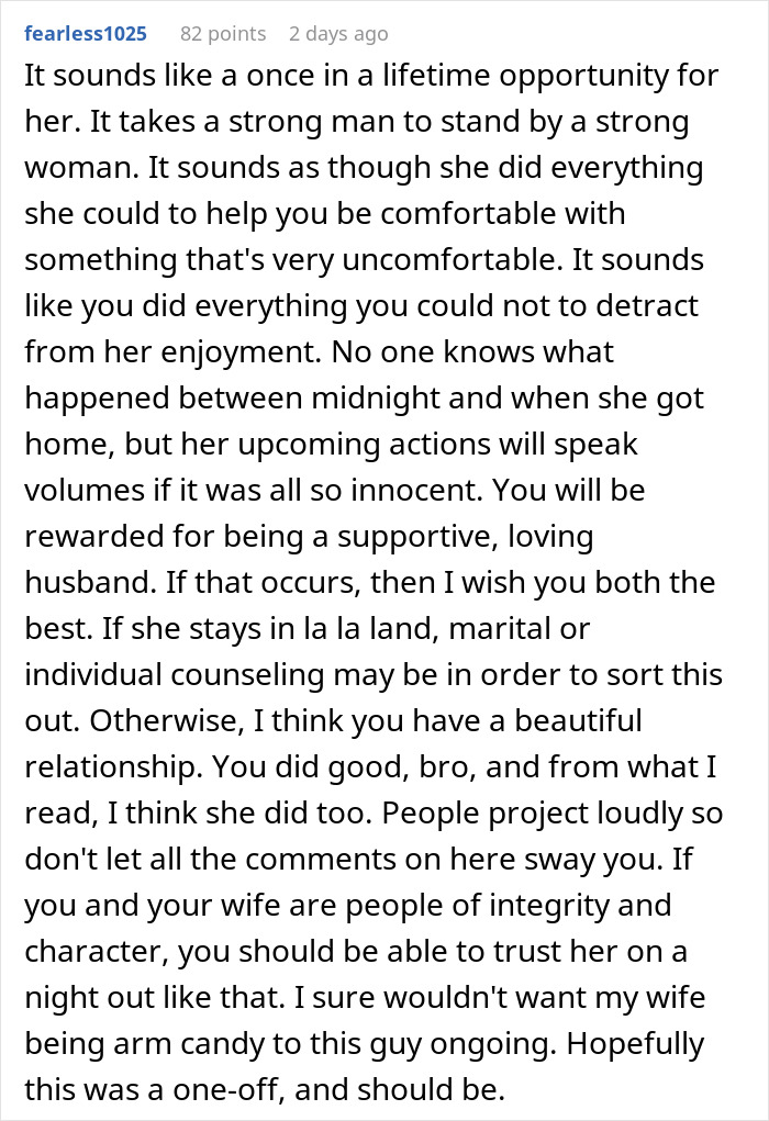 Screenshot of a detailed Reddit comment discussing a woman going to a gala with client as her date and husband&rsquo;s reaction.