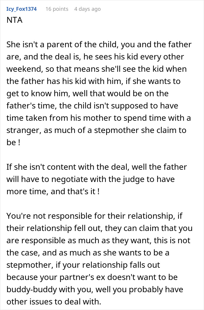Comment discussing woman tired of being treated as stranger danger to future stepkid and breaking off engagement.