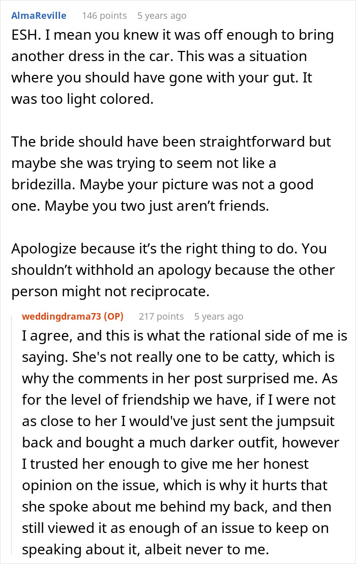 Screenshot of a chat where a woman claps back after being shamed for her wedding guest attire. Screenshot of a chat where a woman claps back after being shamed for her wedding guest attire.