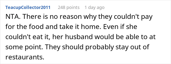 Commenter expressing opinion about autistic woman having a panic attack at restaurant and food payment issues.