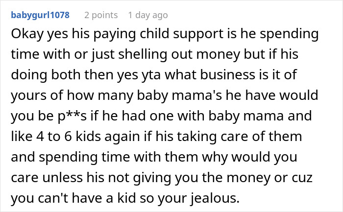 Screenshot of a Reddit comment discussing child support and multiple kids with different women in a family dispute.