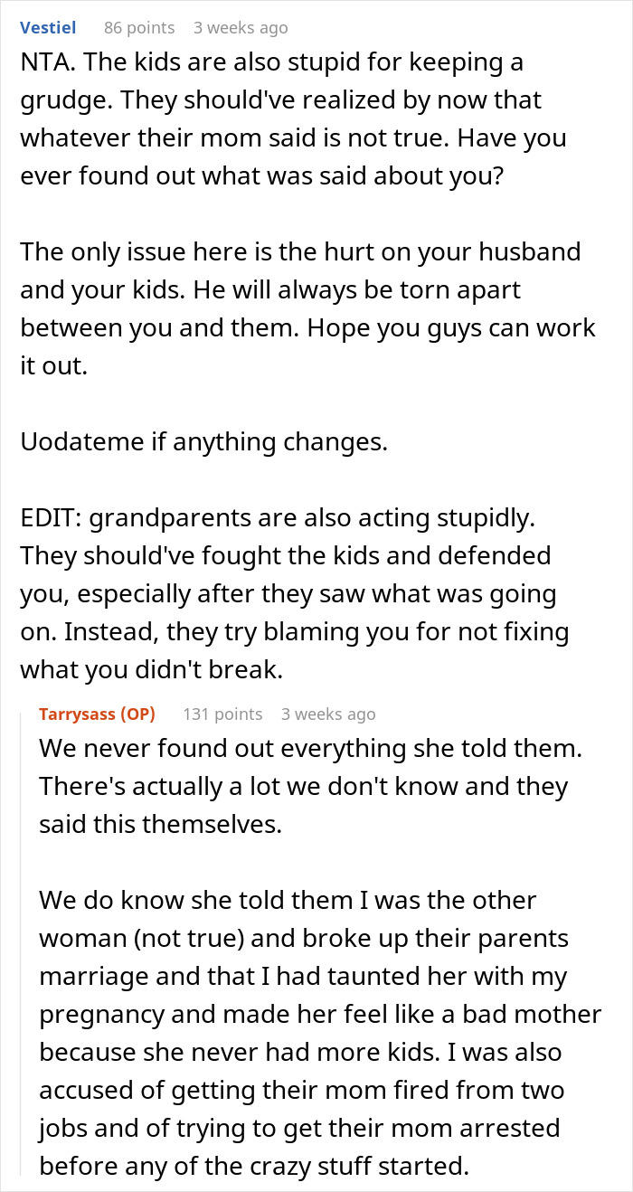 Online comments discussing kids poisoned by mom against stepmom, leading to lasting resentment and family conflict.