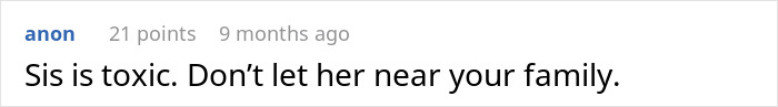 Screenshot of an online comment discussing a toxic sister and family tensions after a Thanksgiving incident.