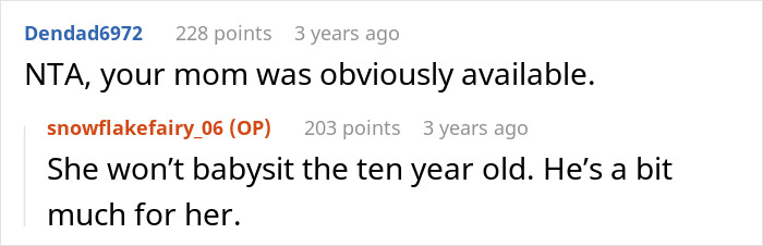 Reddit comments discussing a paralyzed woman refusing to babysit with a mom saying she should be thankful.