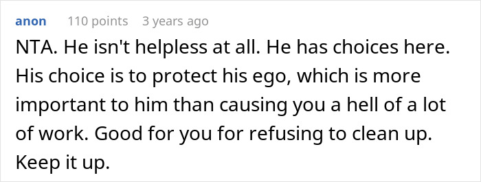 Screenshot of a Reddit comment discussing a wife cleaning the bed repeatedly and standing up as husband refuses diapers or catheter.